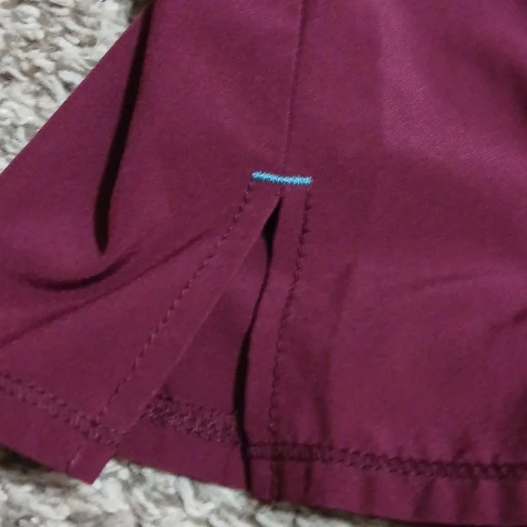 Women's Burgundy Scrubstar Nursing Set - Picture 15 of 15